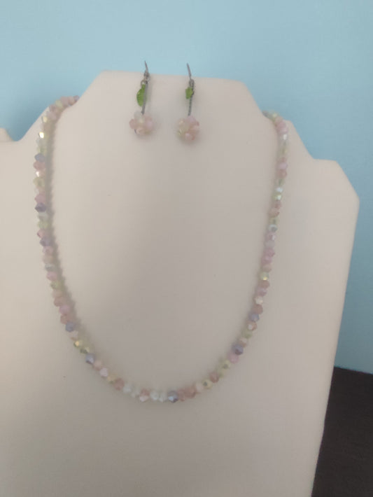 Set Bijuterii Pastel cu Colier și Cercei din Mărgele Fațetate și Oțel Inoxidabil