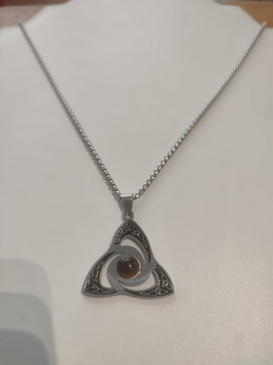 Colier Triquetra cu Piatră Ochi de Tigru
