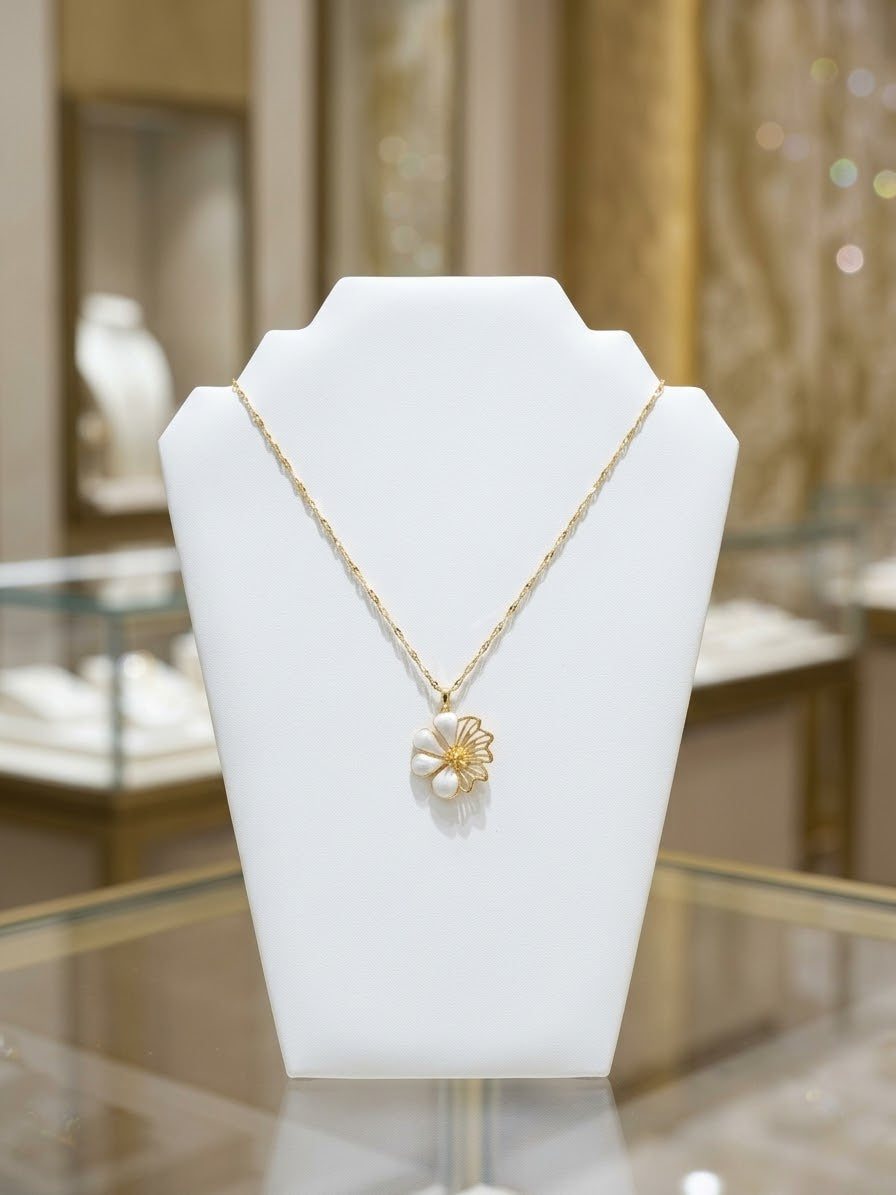 Colier Floare Regală – Strălucire și Eleganță